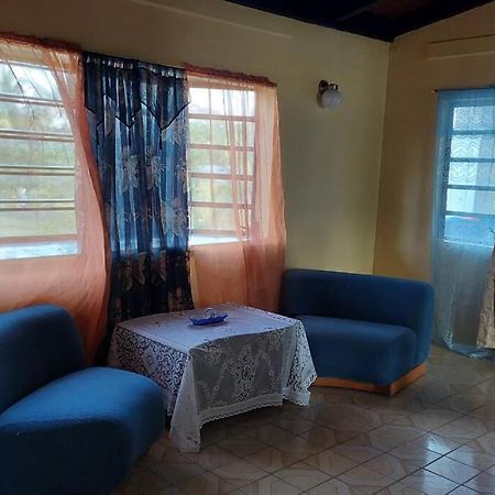 Conveniently Located, Quiet & Amp; Comfortable Christiansted Exterior foto